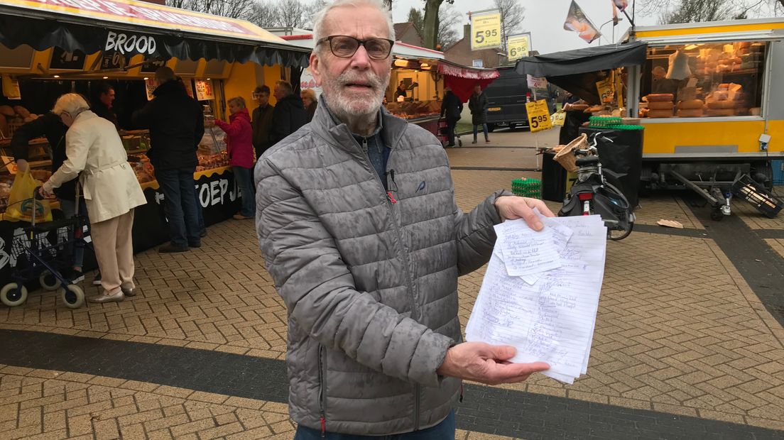 Henk Blomsma kwam in actie en haalde al meer dan 150 handtekeningen op (Rechten: RTV Drenthe/Jeroen Willems)