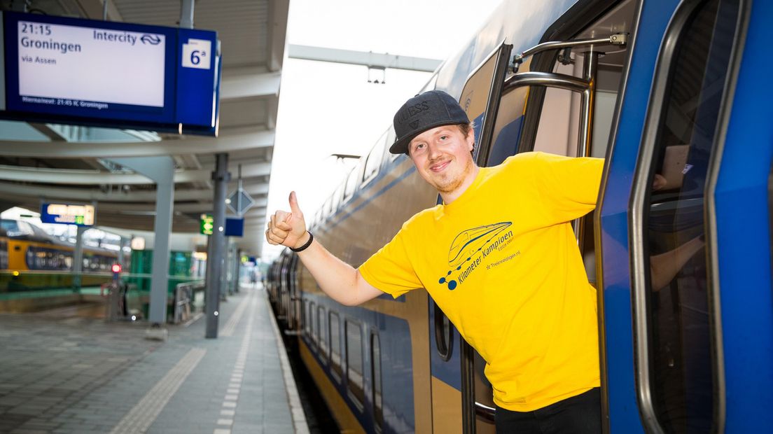 Koen legde in 24 uur 1979 kilometer af in de trein.