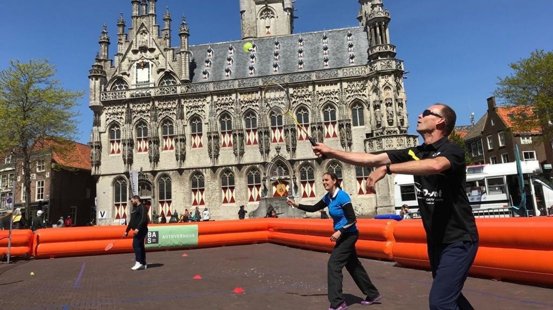 'Badminton outdoor' moet suf imago doorbreken