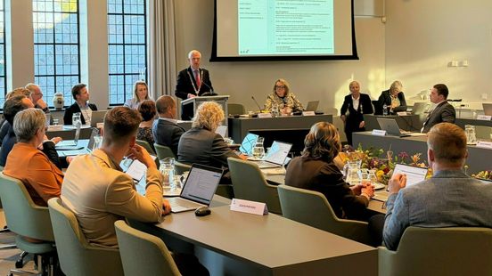 Alex Bonnema en Anne Jochum de Vries formateurs yn Tytsjerksteradiel