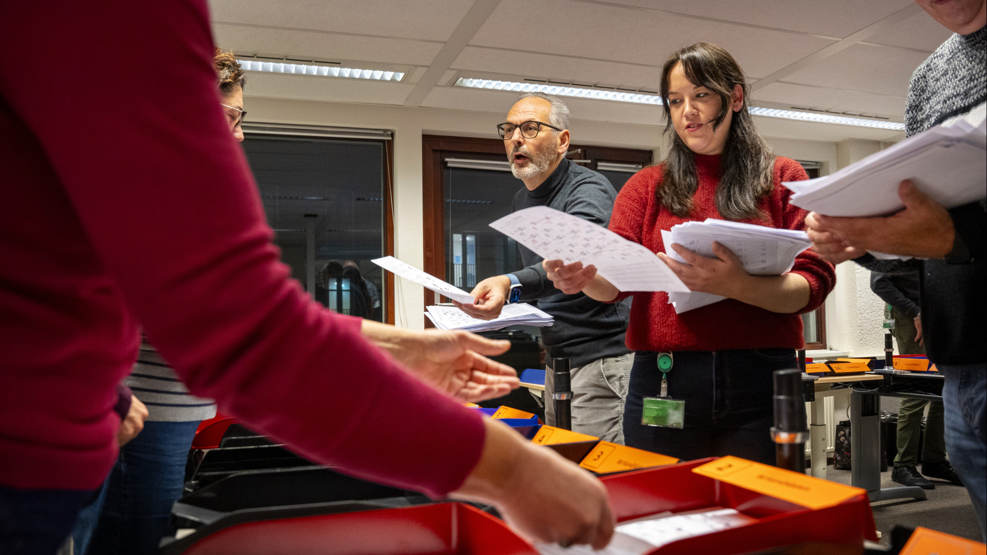 De allerlaatste stemmen voor de Tweede Kamerverkiezingen werden maandag geteld