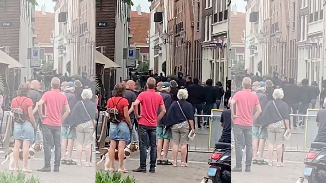 Hooligans met mekaar op de vuist in Deventer