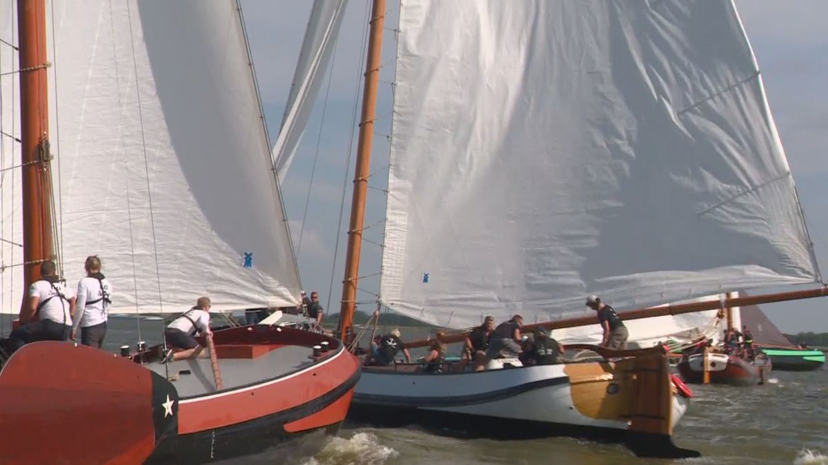 Skûtsjes zeilen vandaag tweede wedstrijd bij Echtenerbrug | Wind neemt wat toe op