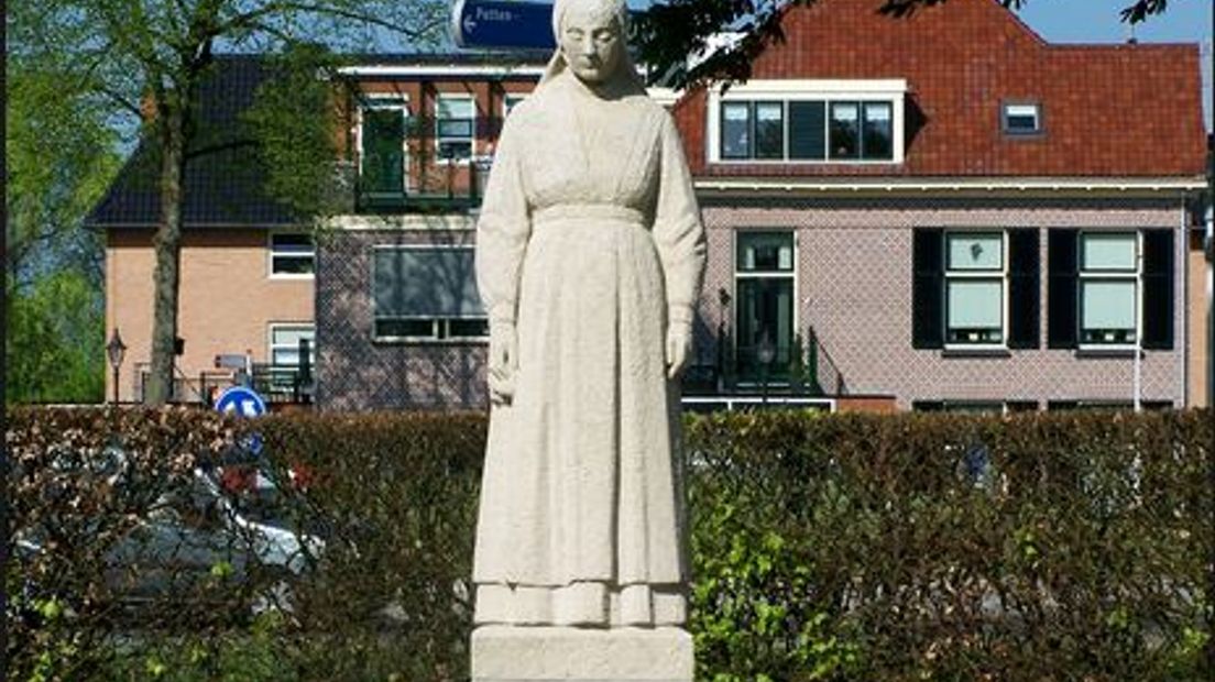 Het monument De Vrouw van Putten
