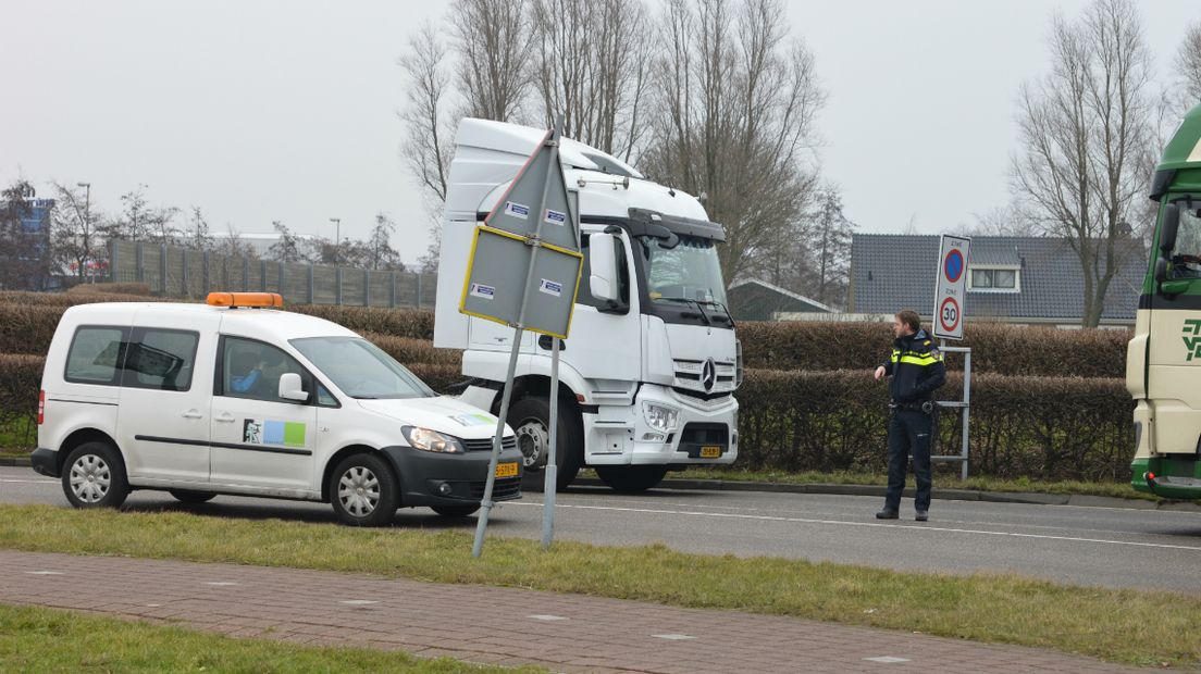 De problemen ontstonden toen een vrachtwagen pech kreeg.