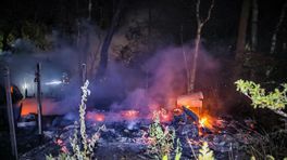 Chalet in brand op verlaten vakantiepark Vaassen