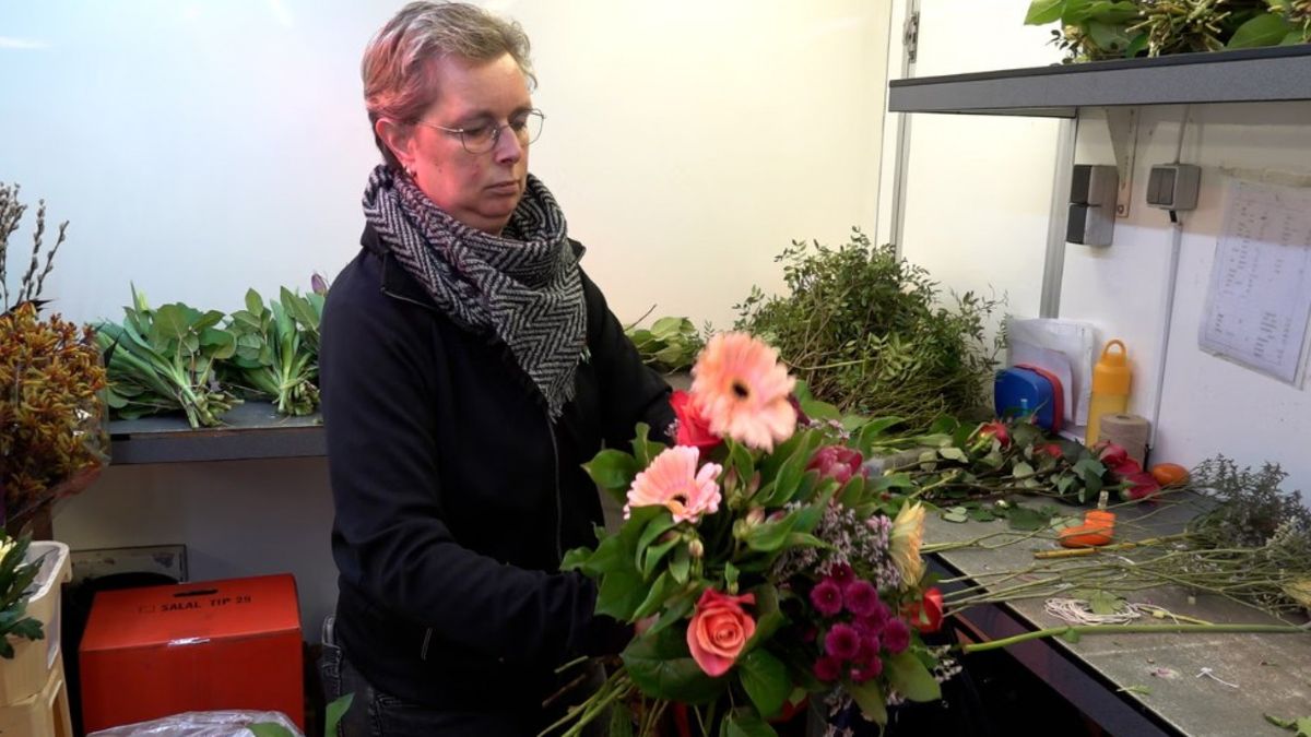 Bloemenkraam verdwijnt na 30 jaar van plein