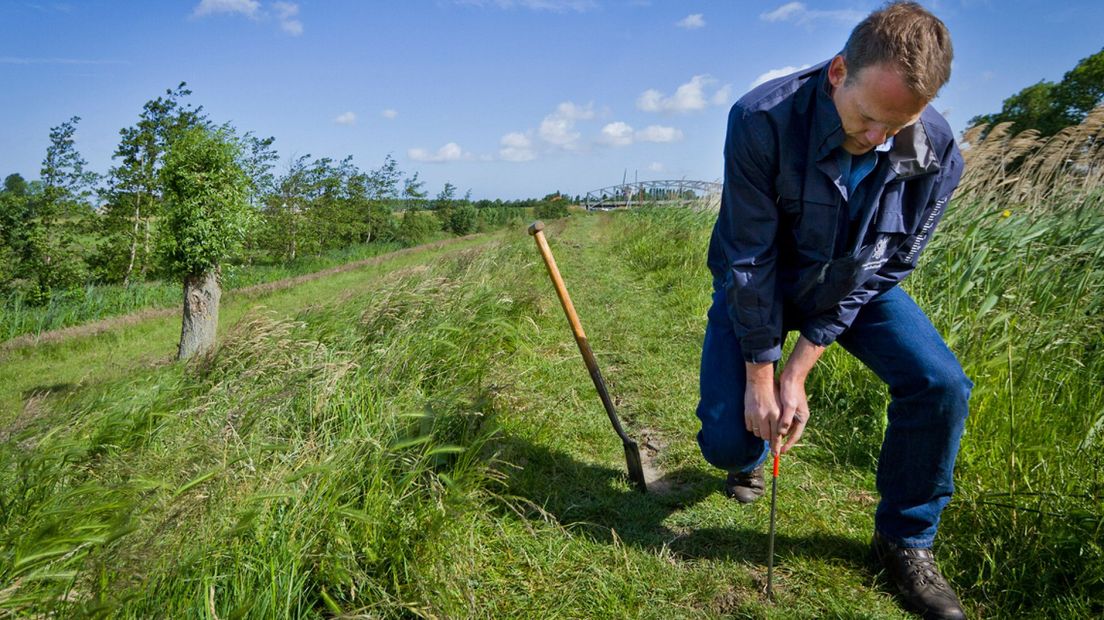 Dijken worden nauwlettend in de gaten gehouden door het hoogheemraadschap van Delfland.