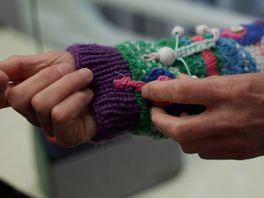 Ziekenhuis Assen wil dementerende patiënten veiliger doen voelen met dementiebox