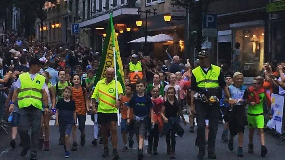 75jarige man loopt Nacht van Gulpen voor 43ste keer 1Limburg 75jarige man loopt Nacht van Gulpen voor 43ste keer 1Limburg
