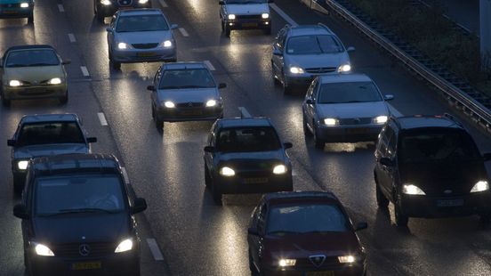 Ongeluk veroorzaakt lange file op A12. Ongeluk veroorzaakt lange file op A12.