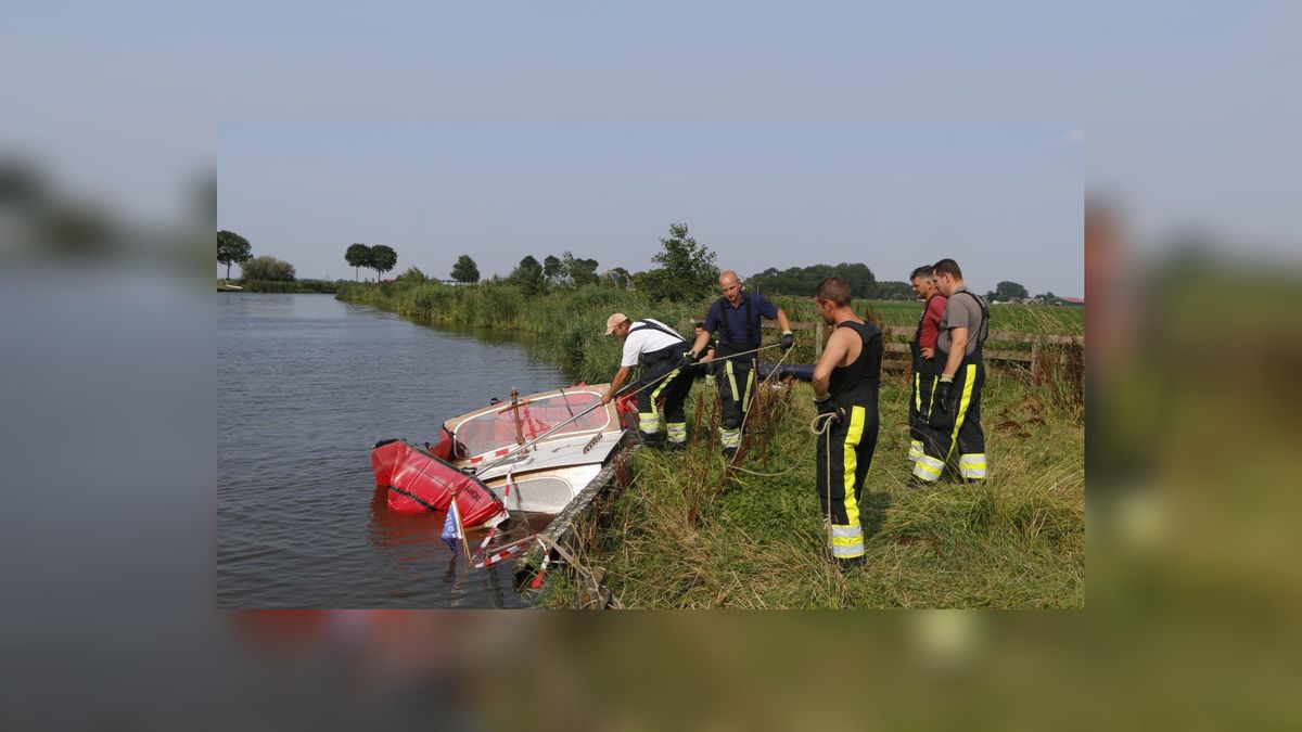Brandweer moet oliescherm plaatsen bij gezonken boot in Jannum