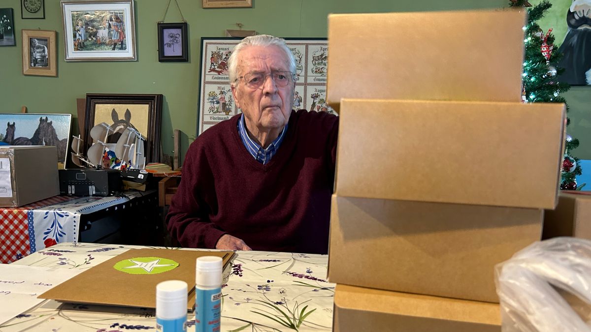 Ouderen met dementie bakken 150 taarten voor Idzega en Oudega