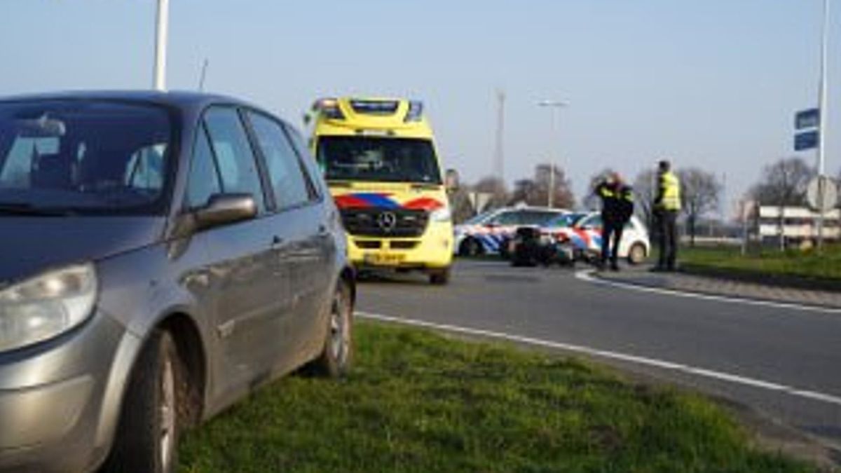 112 Nieuws: Motorrijder gewond bij botsing op N332 bij Heeten