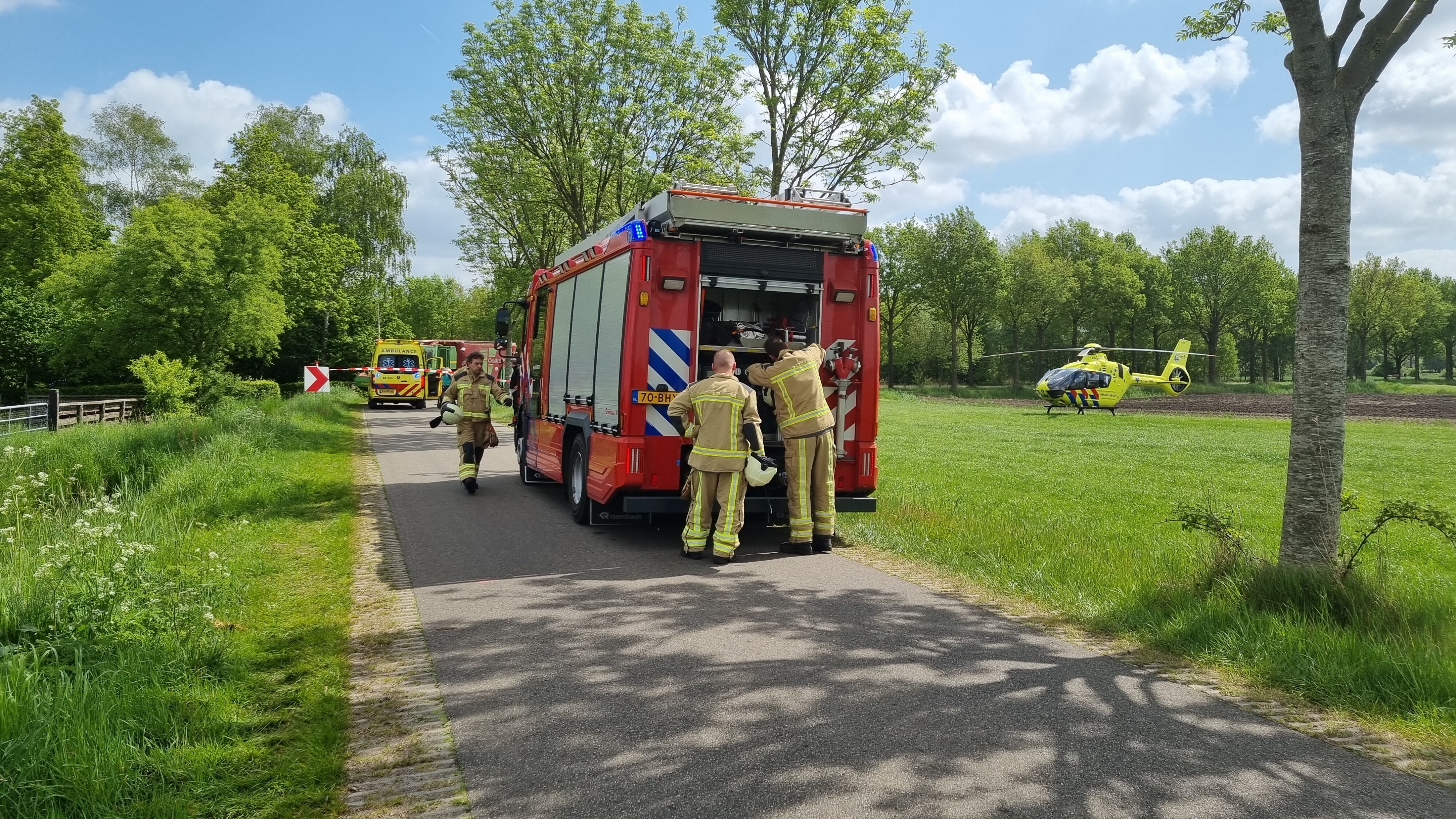 OM Eist Taakstraf En Rijverbod Voor Ongeluk Met Mengvoerwagen In Ruinen ...