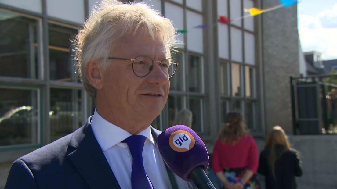 Commissaris van de Koning John Berends.
