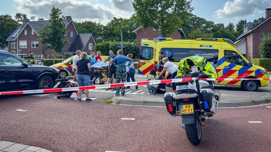 Vrouw zwaargewond bij een ongeval in Zwolle. Vrouw zwaargewond bij een ongeval in Zwolle.