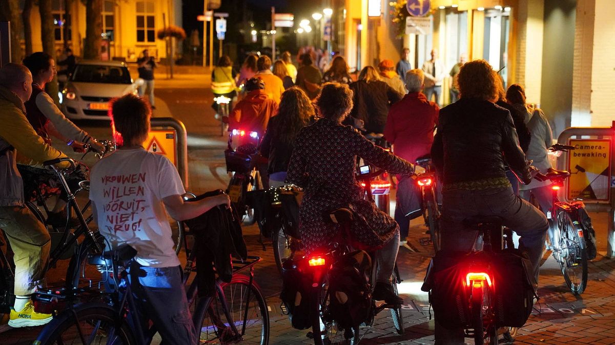 Honderden fietsers komen op voor veiligheid van vrouwen