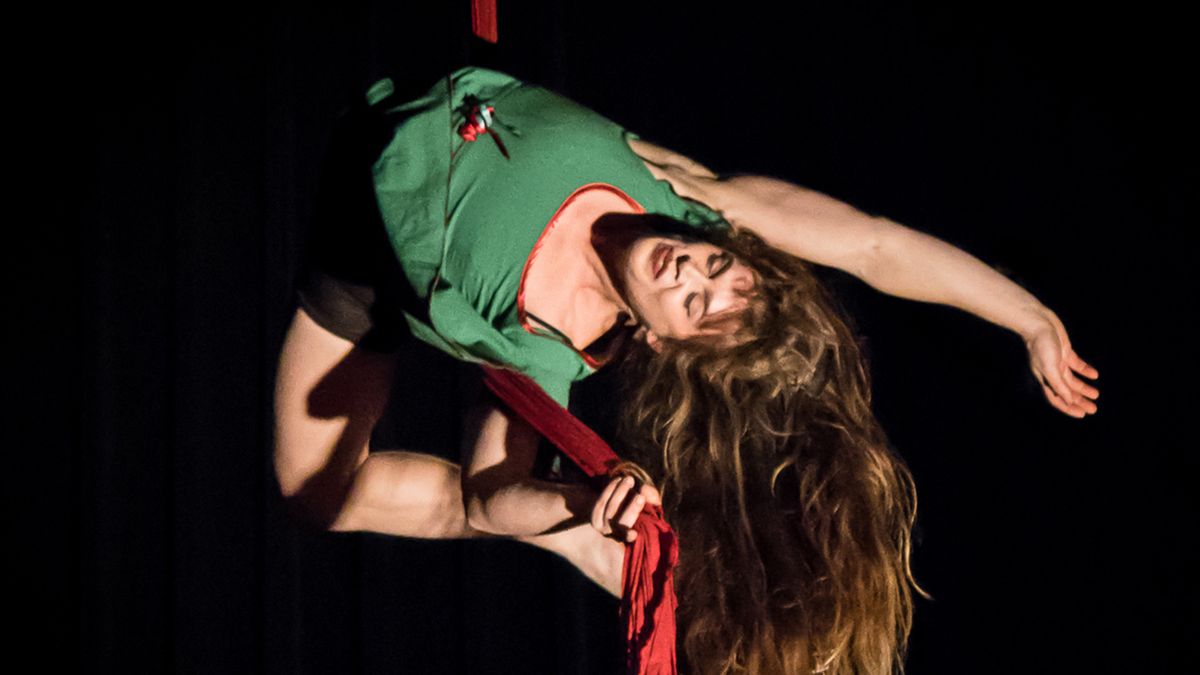 In Toulouse maakt Eline uit Boornbergum haar dromen waar op de circusschool