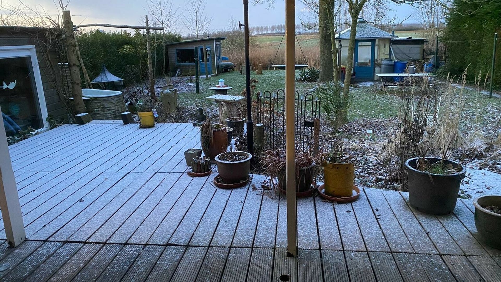 Verraderlijke Gladheid Door Sneeuw In De Provincie - Omroep Zeeland