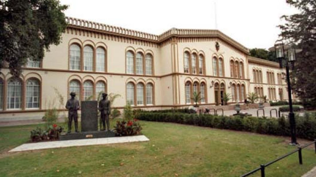 Herdenking Birma-spoorlijn in Bronbeek