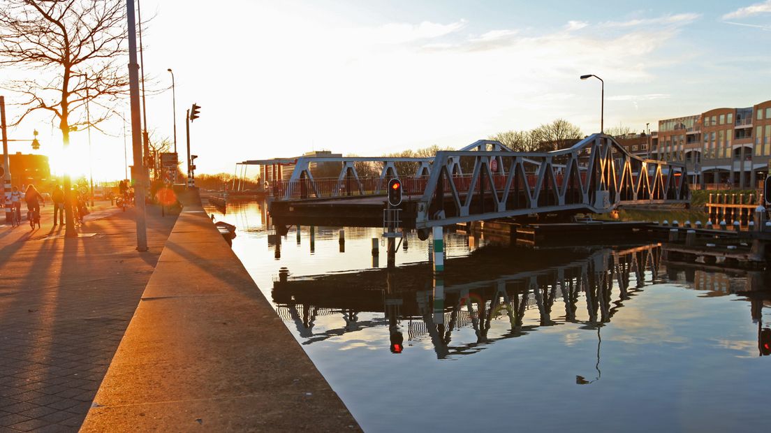 Stationsbrug vanaf 24 september dicht voor renovatie