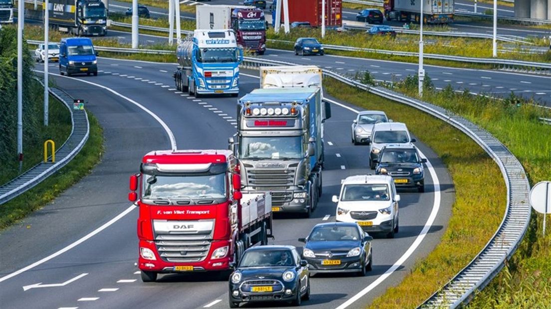 Wegtransport, foto ter illustratie