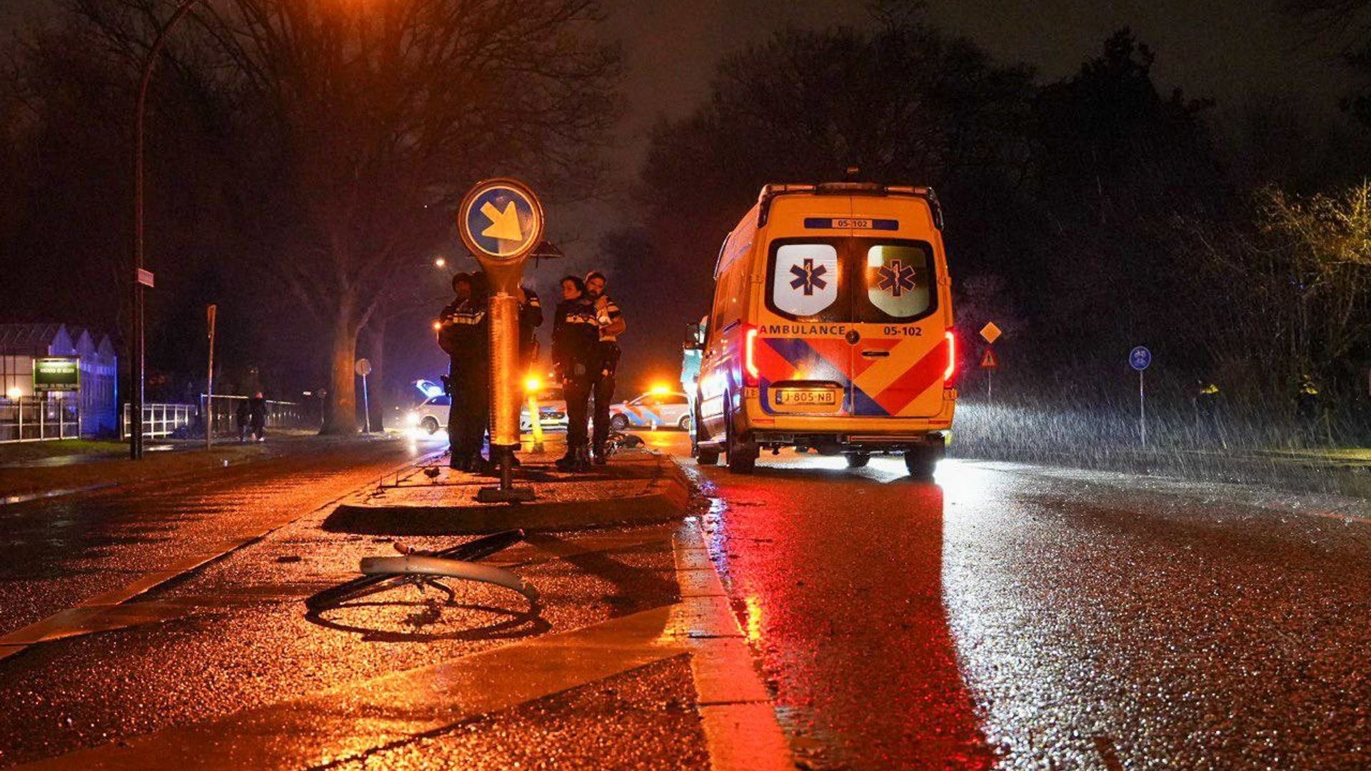 112 Nieuws: Fietser Ernstig Gewond Bij Aanrijding In Hengelo | Vermiste ...