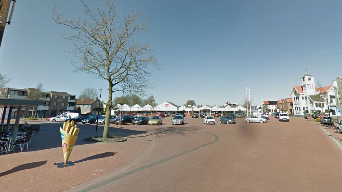 Het centrum van uithuizermeeden