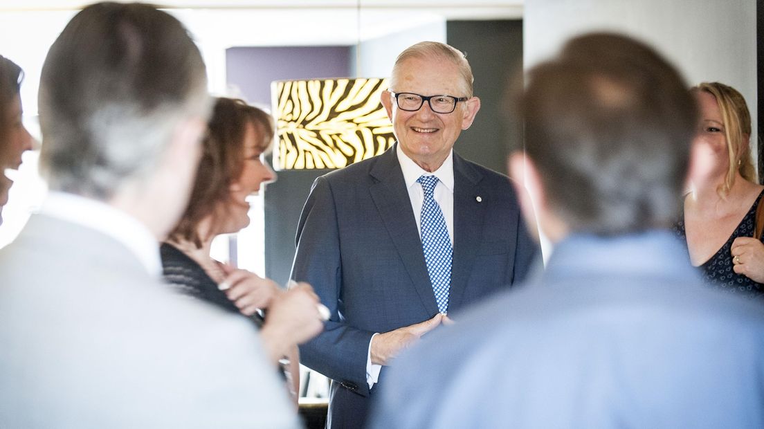 Pieter van Vollenhoven blijft verbonden aan UT