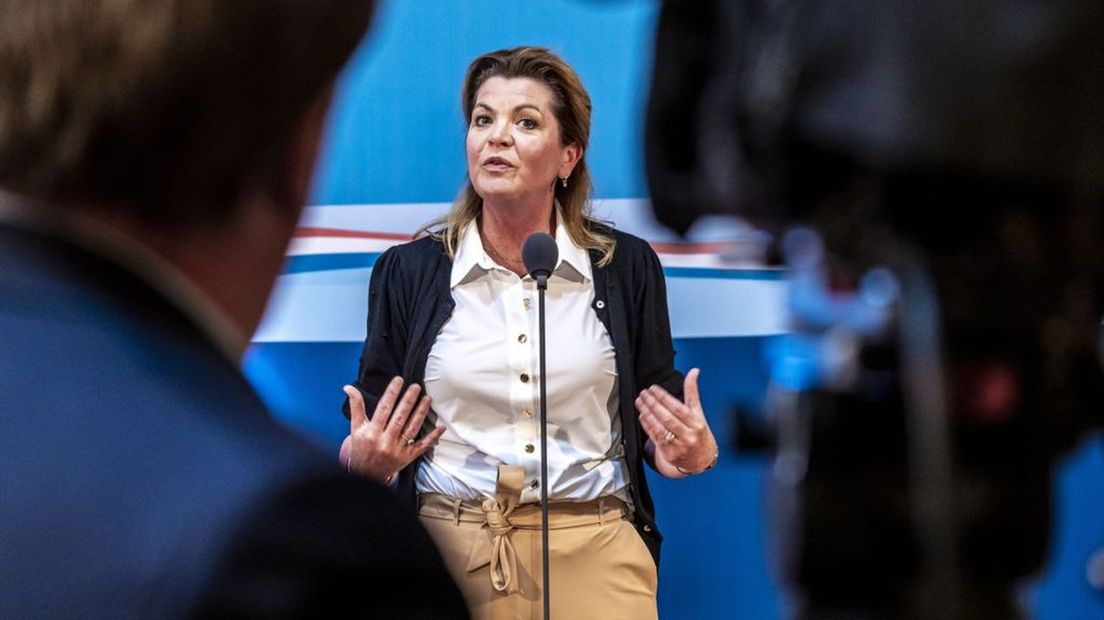 Minister Christianne van der Wal (Natuur en Stikstof) staat de pers te woord over de boerenprotesten.