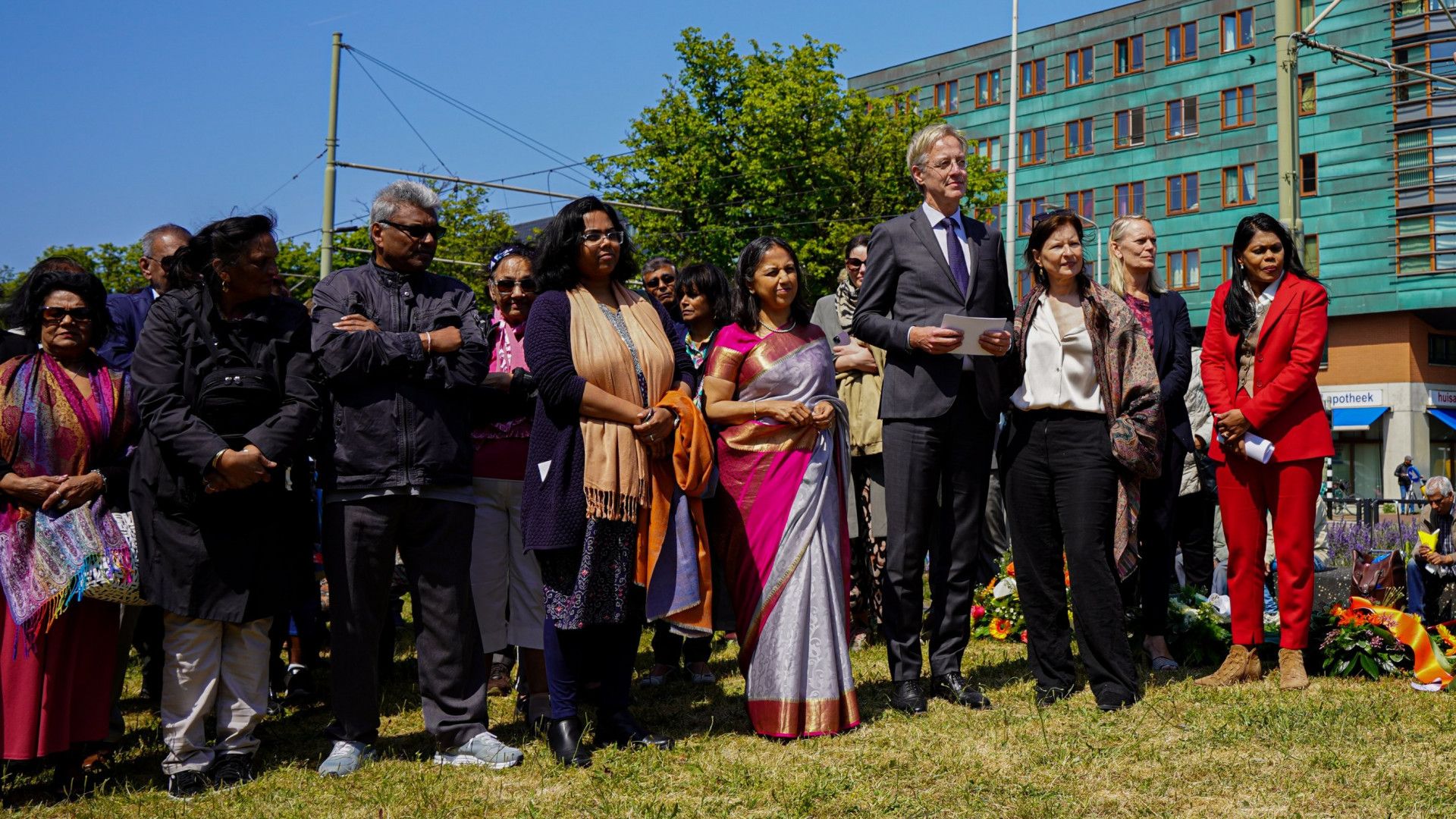 Herdenking op het Hobbemaplein