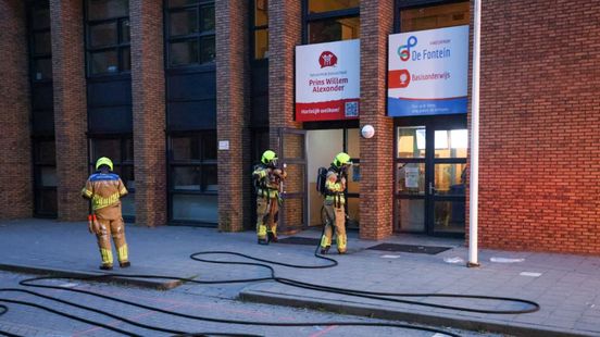 Scholen dicht na brand • brommerrijder gewond