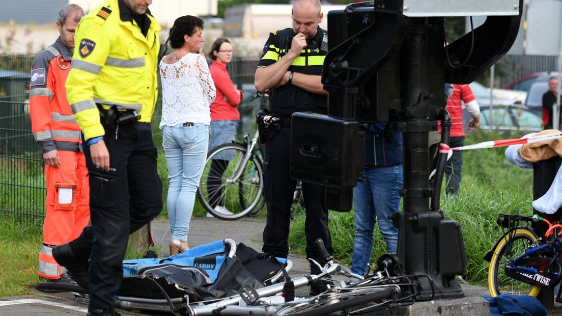 Het ongeluk gebeurde op de Dronensingel in Bodegraven.