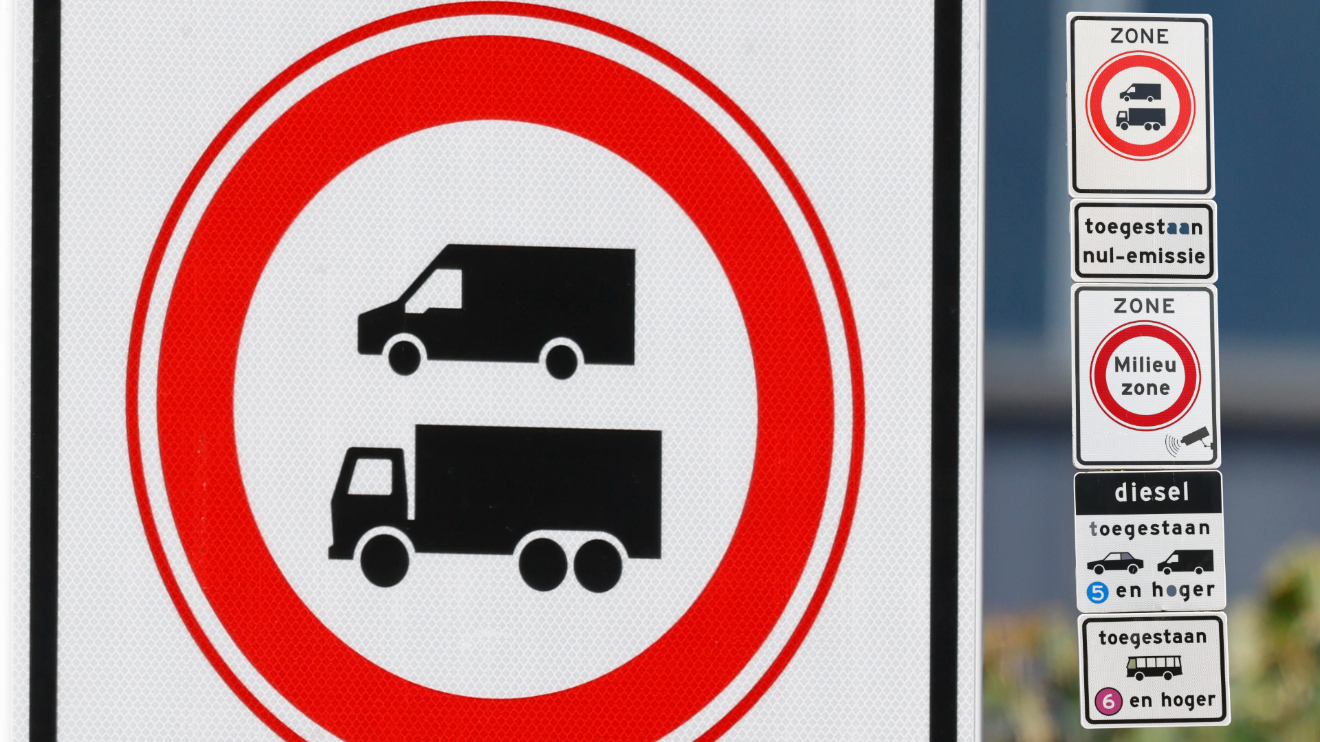 'Utrecht moet milieuzone uitbreiden voor vliegtuigen'