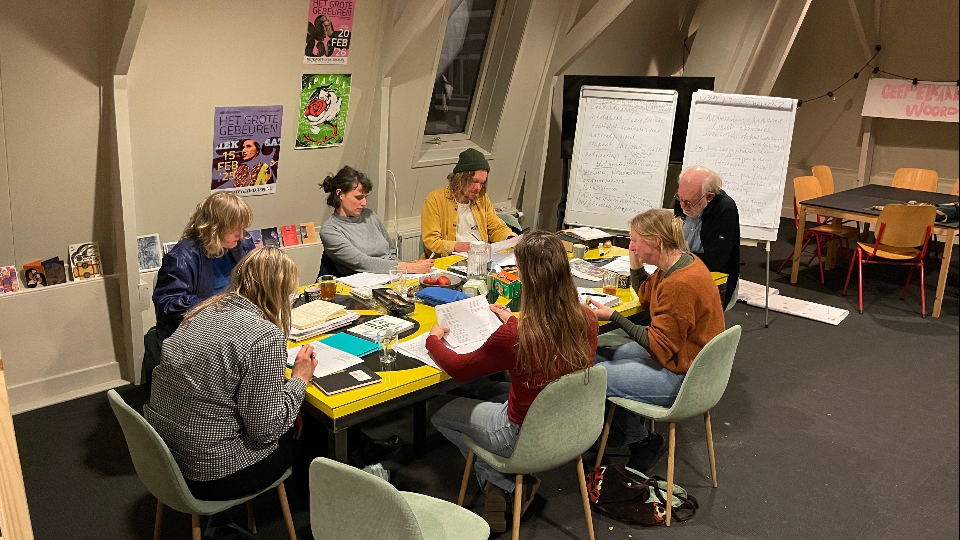 Zingen op een cursus Gronings: ‘Ik vind dit best wel spannend’