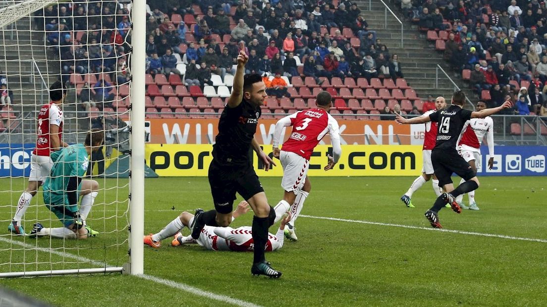 Bruns zet Heracles op voorsprong