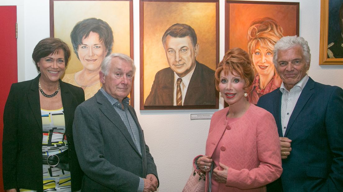 Verburg (l) samen met Koos Postema, Marijke Helwegen en Ben Cramer