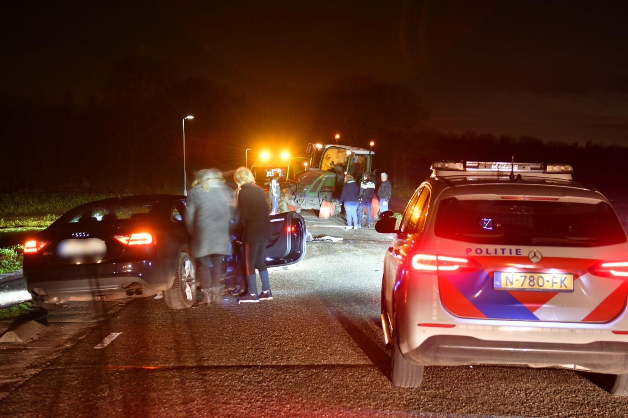 Auto Ramt Tractor, Dronken Bestuurder Aangehouden - L1 Nieuws