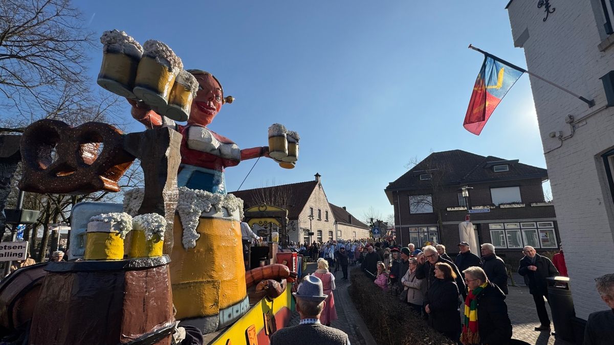 Zonnige Gekke Maondaag in Grubbenvorst