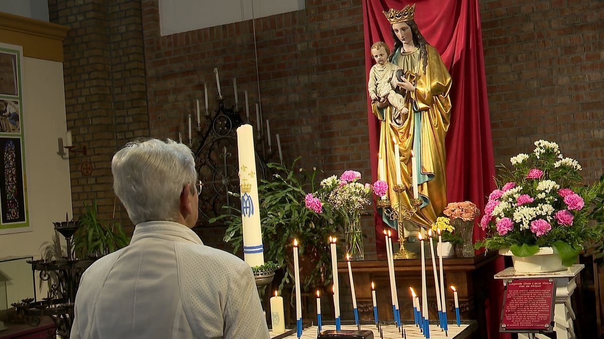 Bedevaart voor Maria met de inktpot in Aardenburg: 'Mijn moeder heette ook Maria, zij was een echte 
