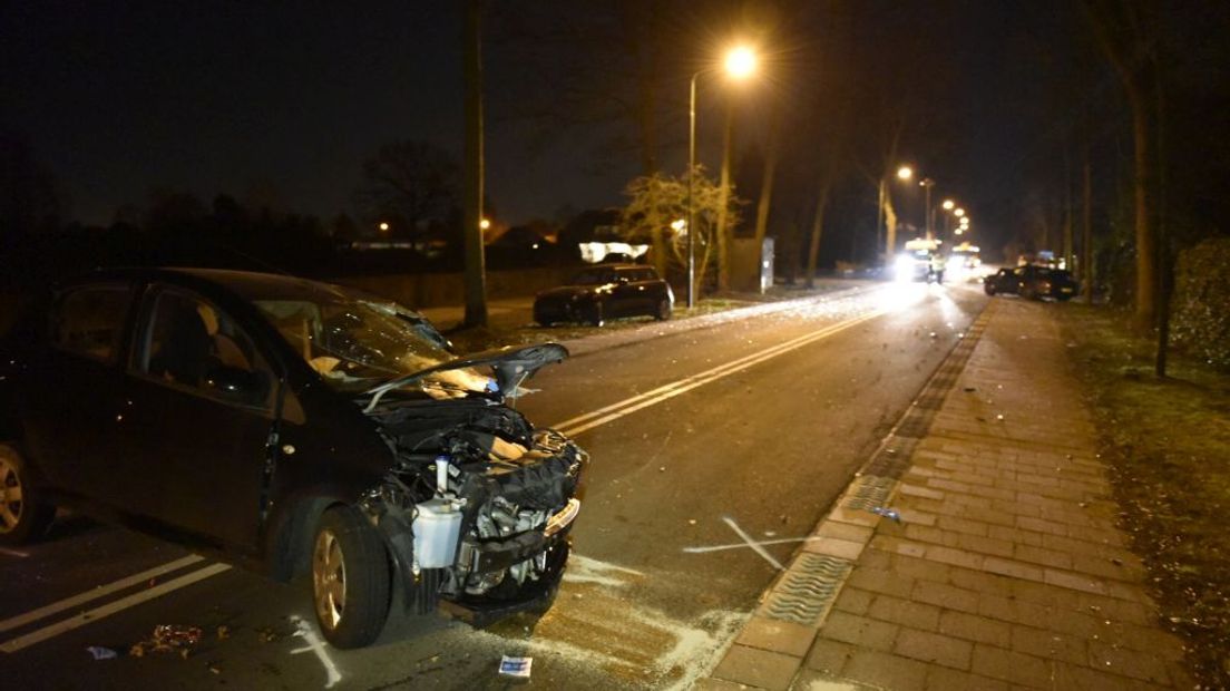 De auto van Fleur Balkestein na het ongeluk in Loosdrecht.