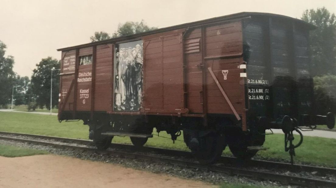 Stille getuige op voormalig concentratiekamp Neuengamme