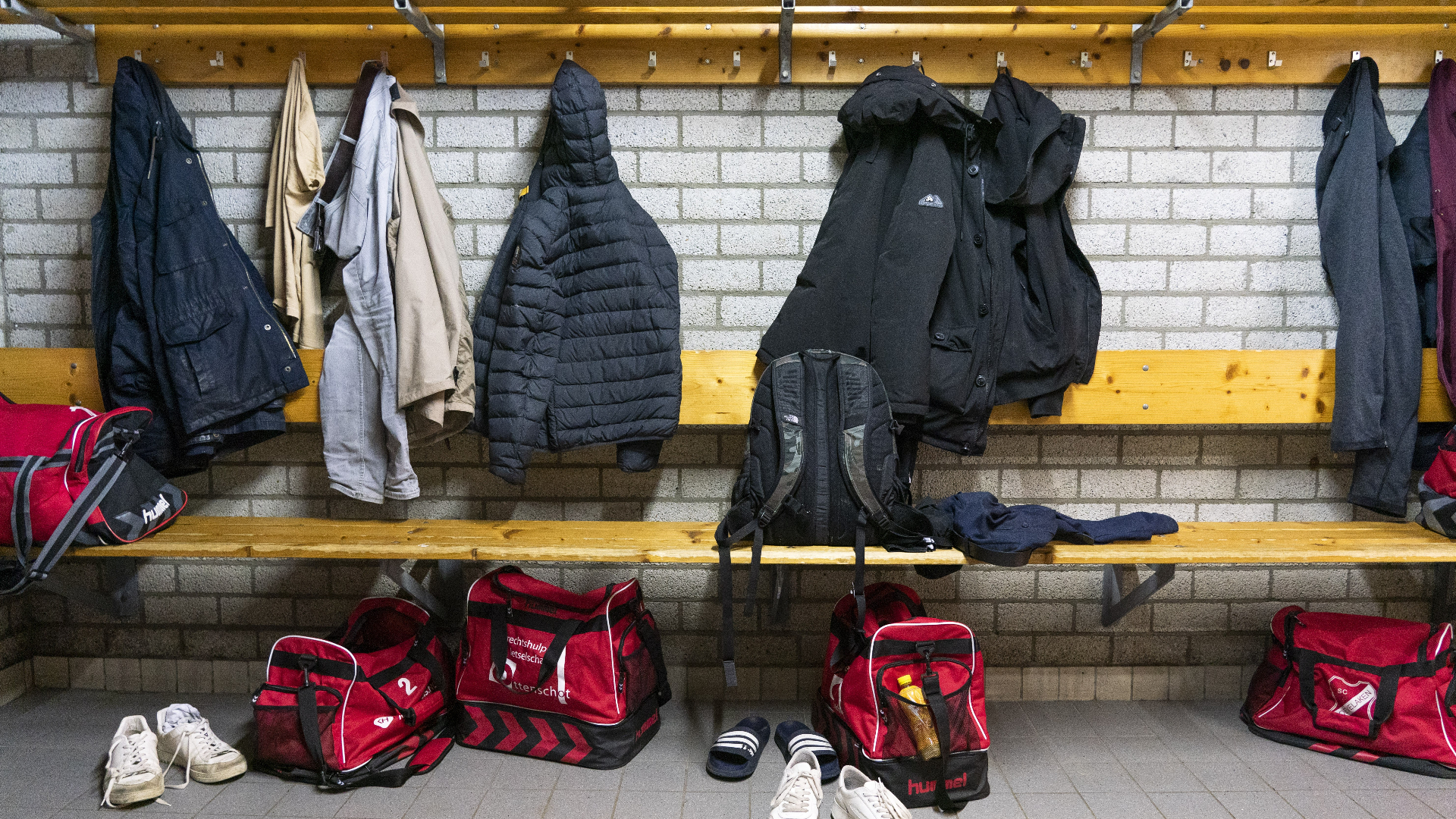 Geen legionella meer bij voetbalclub S.V. Houten, kleedkamers weer te gebruiken