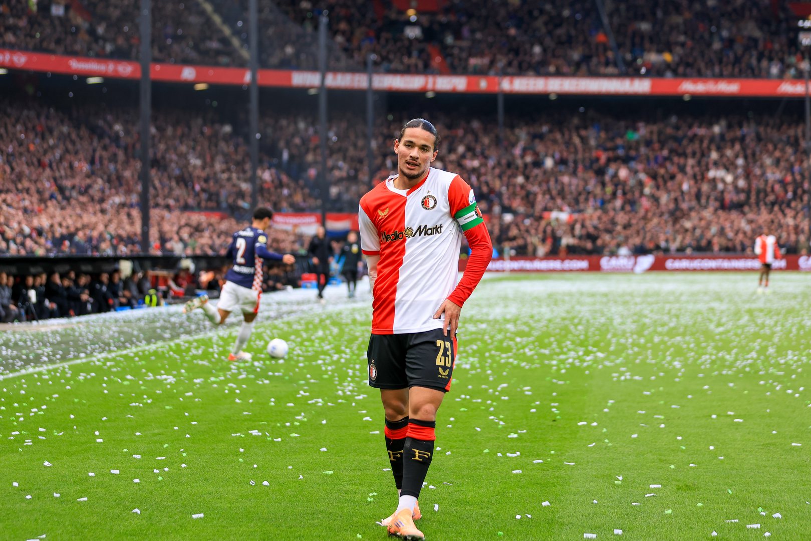 Hadj Mousse heeft last van zijn hamstring tegen PSV