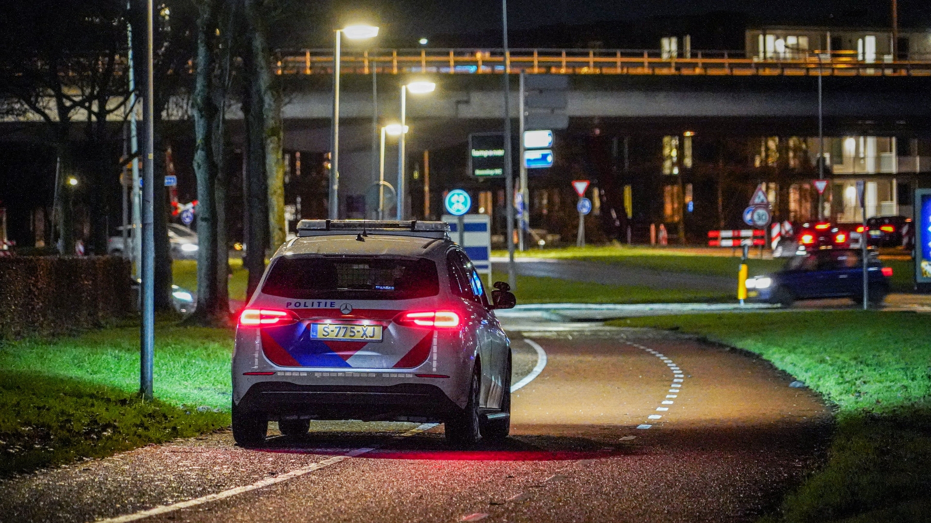 Politie op de plaats van de beroving