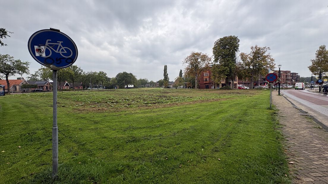 Het toekomstige bouwterrein aan De Trog in Gieten