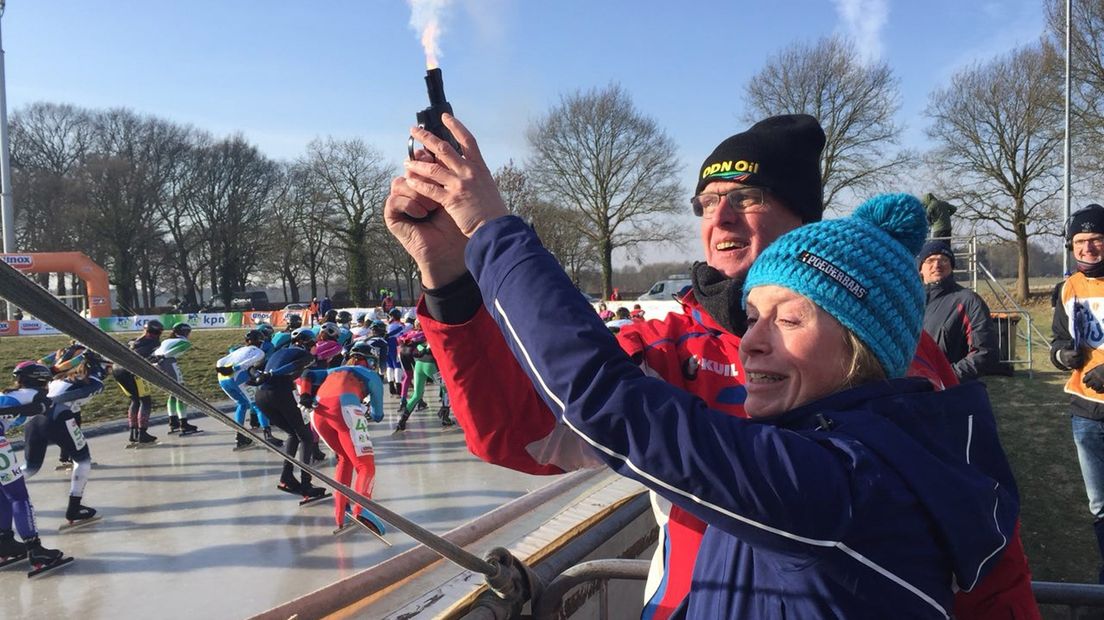 Daniëlle Bekkering gaf het startschot bij de marathon van Noordlaren vorig jaar.