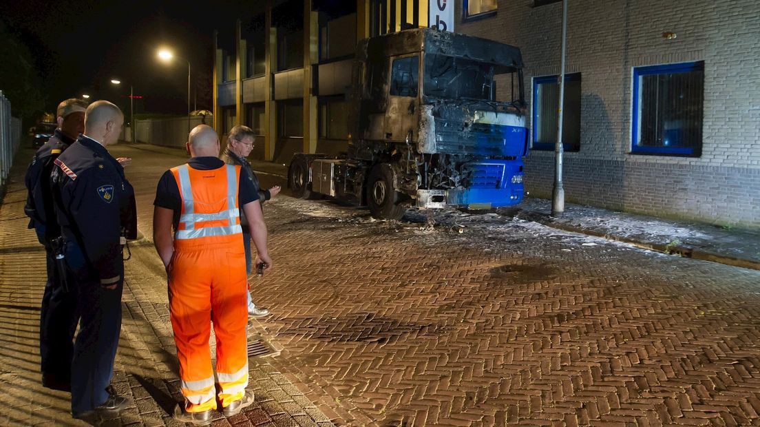 Vrachtwagenbrand Almelo