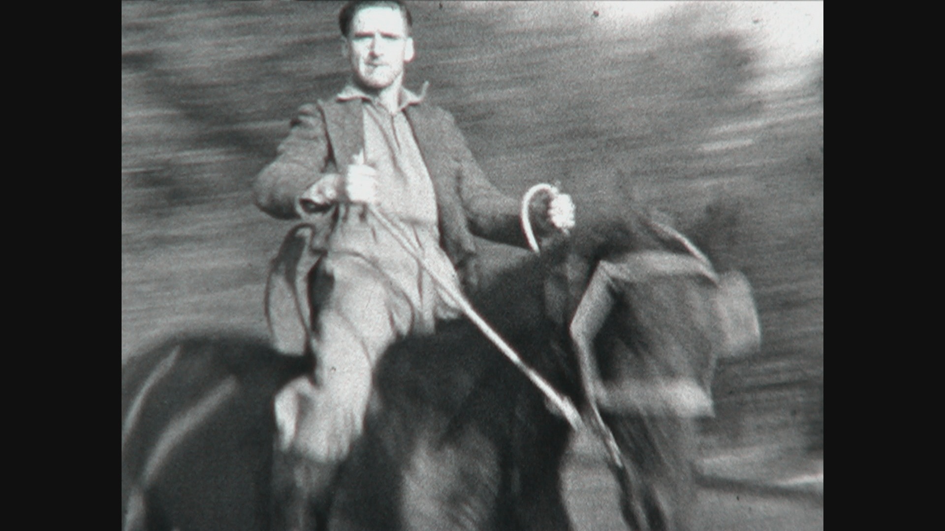 Kibboetsbewoner Jo Dünner op het paard in 1937